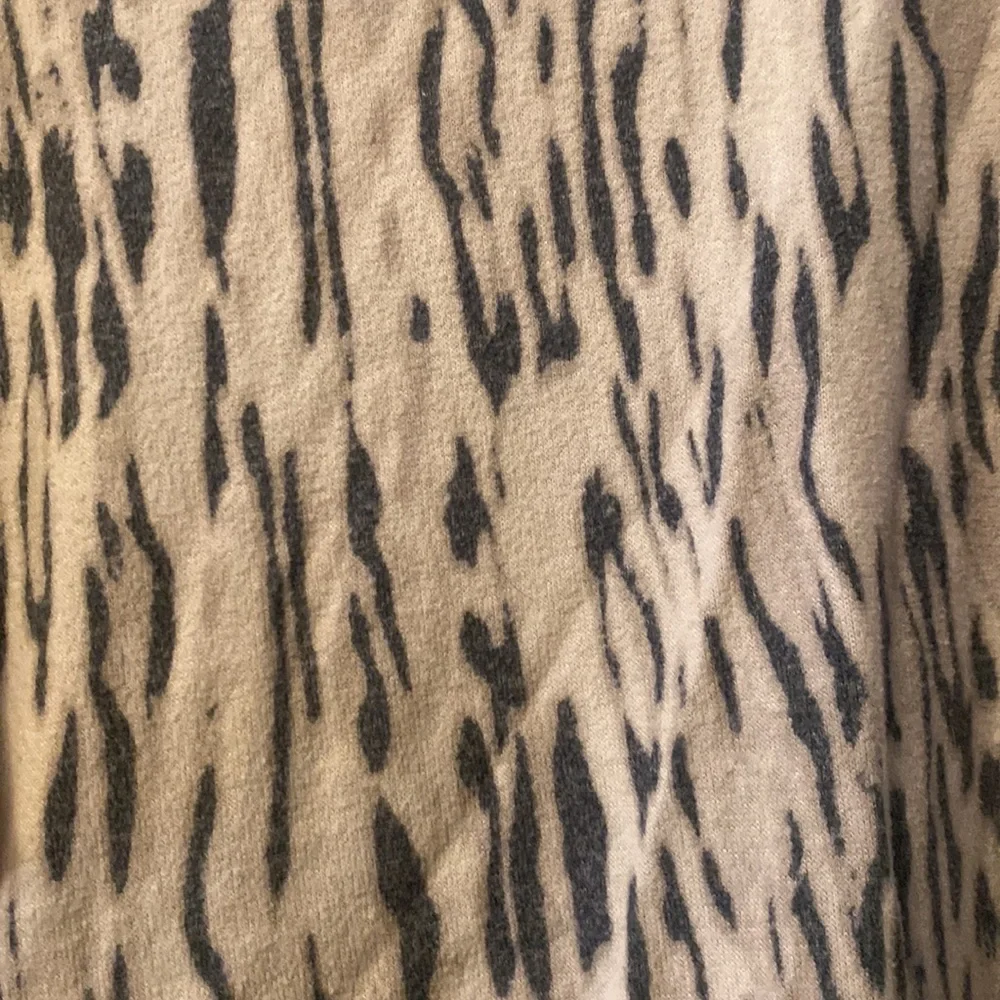Express soft pull over - Picture 2 of 3